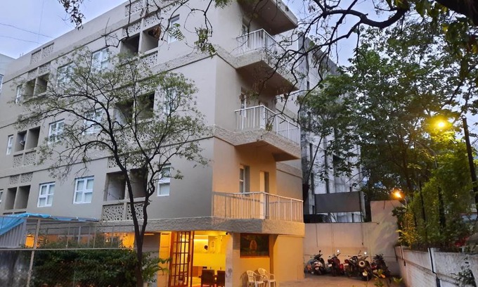Shivajinagar Hotel | Hotel Bhooshan, Shivajinagar, Pune