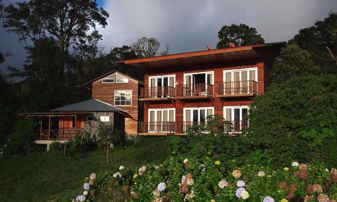 Sierra Hotel | Hotel Bosque Verde Lodge