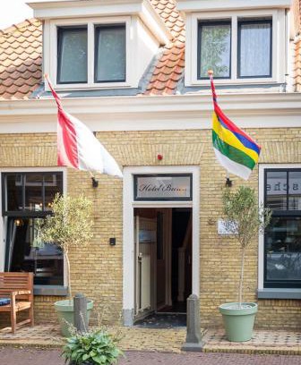West-Terschelling Hotel | Hotel Buren