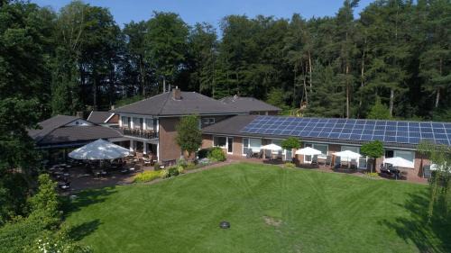 Neuenkirchen-Vorden Hotel | Hotel Café Wahlde Restaurant