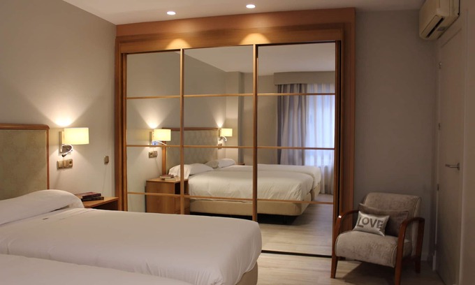 Las Campas y San Claudio Hotel | Hotel Carreño