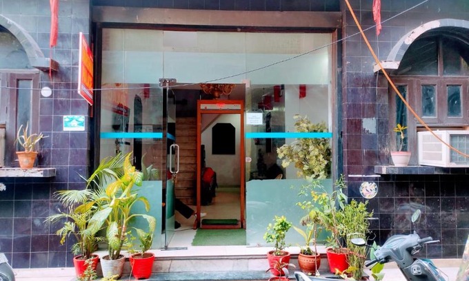 Old Delhi Hotel | Hotel Darshan Palace by WB Inn