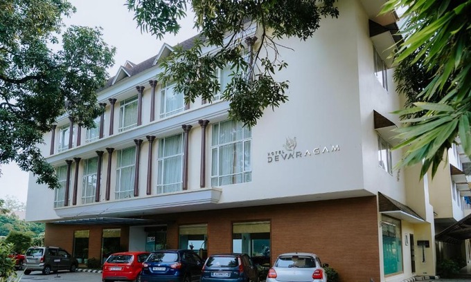 Guruvayur Hotel | Hotel Devaragam by K P Namboodiri's