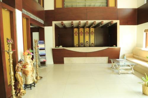 Salem Hotel | HOTEL DEVI TOWERS SALEM