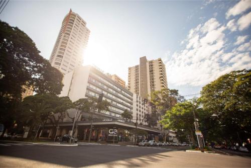 Zona 01 Hotel | Hotel Deville Business Maringá