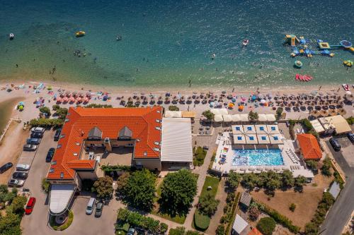 Baska Hotel | Hotel Dobrovit
