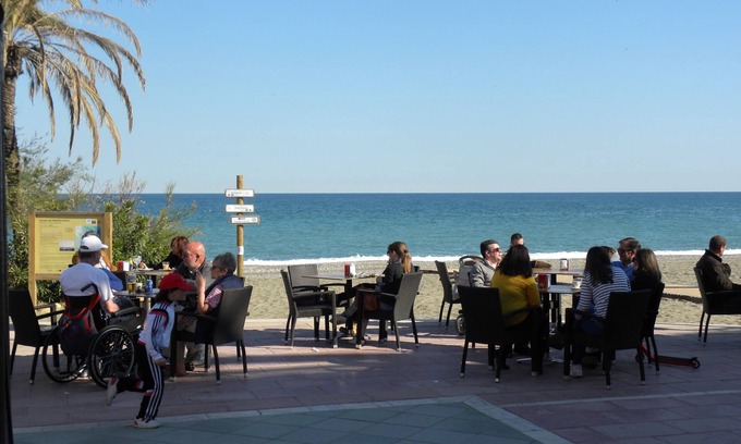 San Luis de Sabinillas Hotel | Hotel Don Agustín