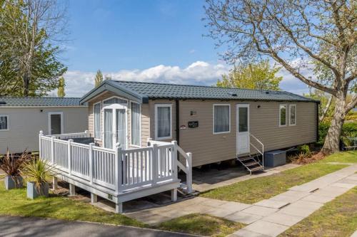 Hamworthy House | Hotel du Van - Rockley Park Caravan, Activities On-site