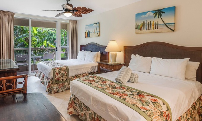 Kihei Hotel | Hotel Garden View - Maui Banyan T202A