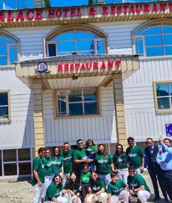 Srinagar Hotel | Hotel J B PALACE