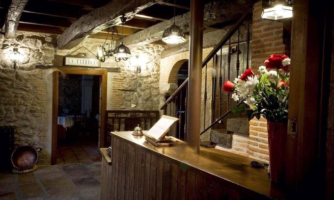 Ledesma Hotel | Hotel La Clerecía De Ledesma