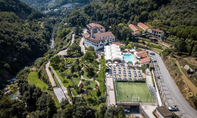 Rocchetta Nervina Hotel | Hotel Lago Bin