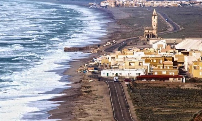 Pujaire Hotel | HOTEL LAS SALINAS CABO DE GATA