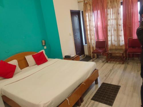 Dehradun Hotel | Hotel Laxmi Palace