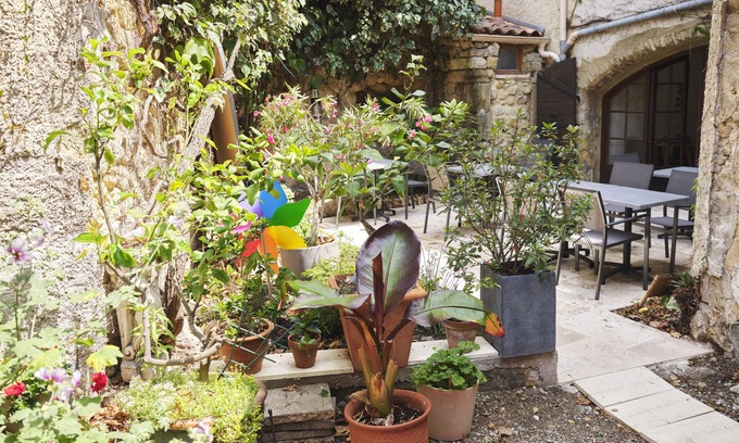 Orange Hotel | Hotel le Clos d'Orange