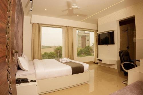 Zirakpur Hotel | Hotel lime tree