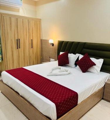 Varanasi Hotel | Hotel Mangalam