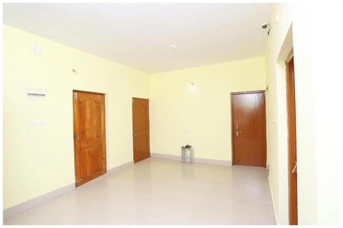 Patia Hotel | Hotel Nandan- Residency Near Bus Stand-Nandankanan Zoo- Fully Air Conditioning Hotel - Luxury & Spacious Room -A Premium Hotel