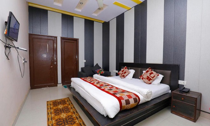 Agra Hotel | Hotel New Bakshi House