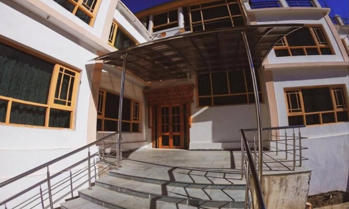 Kargil Hotel | Hotel Nunkun Residency- Kargil