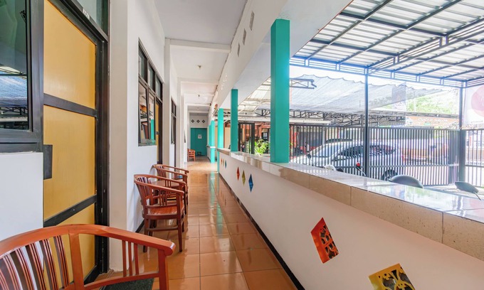 Madiun Hotel | Hotel O Central Madiun Near Stasiun Kota Madiun