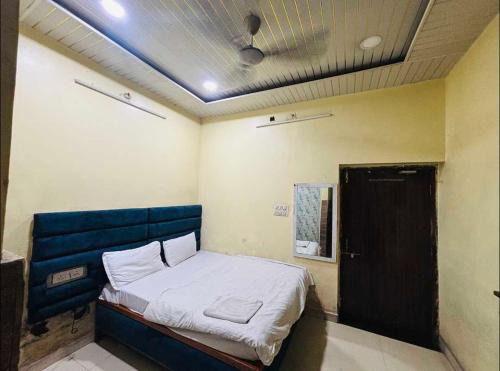 Bilaspur Hotel | Hotel O Hamar Mitan