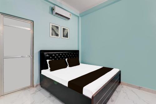 Gorakhpur Hotel | Hotel O Kamla Guest House