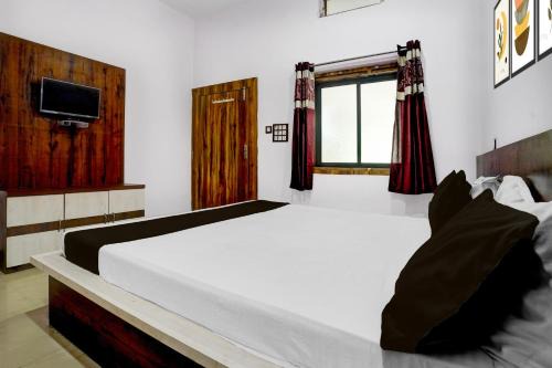 Pendra Road Hotel | Hotel O Pushkar And Restaurant