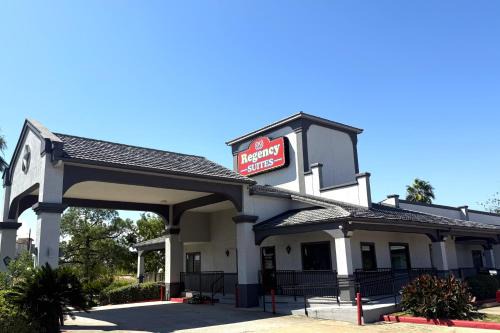 Greater Greenspoint Hotel | Hotel O Regency Suites Houston - IAH Beltway 8
