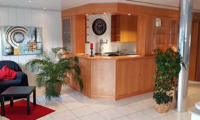 Bilfingen Hotel | Hotel Pension Kaempfelbach