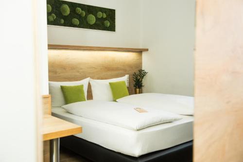 Perlach Hotel | Hotel Perlach Allee by Blattl