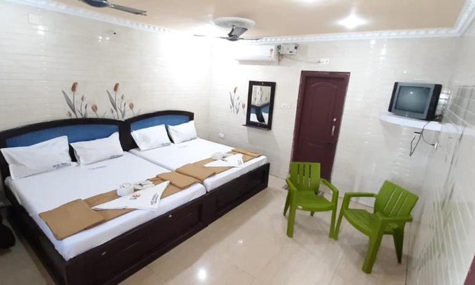 Rameshwaram Cabin | Hotel Prakash
