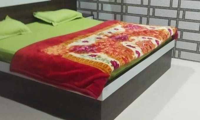 Vrindavan Hotel | Hotel Premdeep Aashray Vridavan