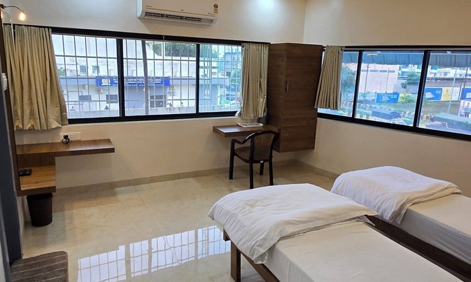 Jamner Cabin | Hotel Priyanka palace lodging