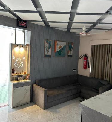 Navrangpura Hotel | Hotel Pulse