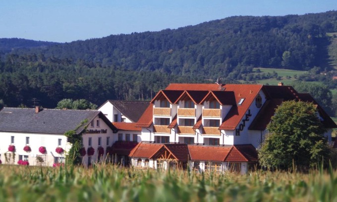 Altenkunstadt Hotel | Hotel-Restaurant "Fränkischer Hof"