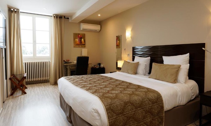 Arbois Hotel | Hotel-restaurant Les Caudalies