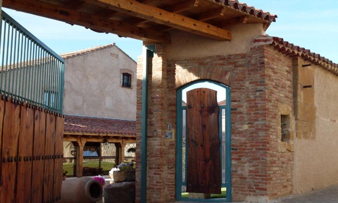 El Perdigon Hotel | Hotel Rural El Perdigón