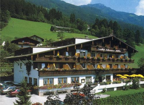 Ramsau im Zillertal Hotel | Hotel Schwarzer Adler