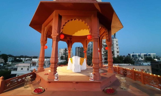 Navarangpura Gam Hotel | Hotel Siddhartha Palace