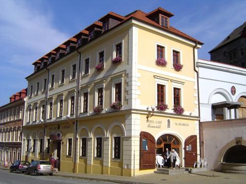 Loket Hotel | Hotel St Florian