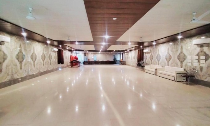 Chitrakoot Hotel | Hotel Svarnima By WB Inn