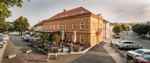 Slovenj Gradec Hotel | Hotel Vila Pohorje