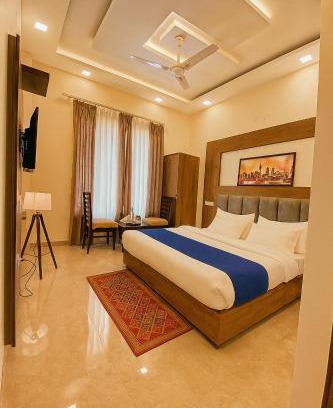 Chandigarh Hotel | Hotel Woodlark Zirakpur II A Peaceful Stay I Travelers Choice I Best for Family and Group