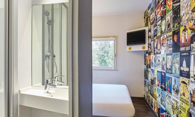 Ecuelles Hotel | hotelF1 Moret Fontainebleau