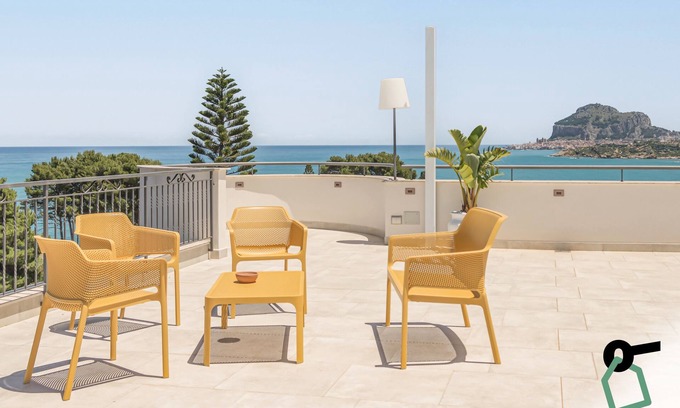 Mazzaforno Hotel | HOTIDAY Room Collection - Cefalù Mazzaforno