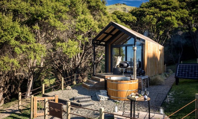 Little Akaloa House | House ∙ 1 bedroom ∙ 2 guests