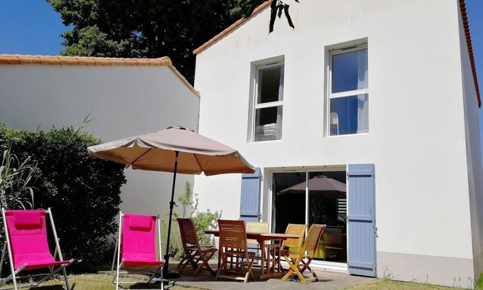 Olonne-sur-Mer House | House 5 p, The sands of Olonnes- Sauveterre