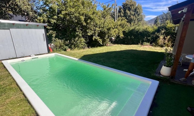 San Carlos de Bariloche House | House with heated pool/pool table and ping pong table