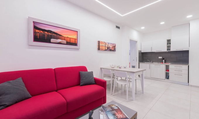 Alassio Apartment | House ESEDRA - " A " air conditioning, wifi, parking, tv led 40" - 100mt sea